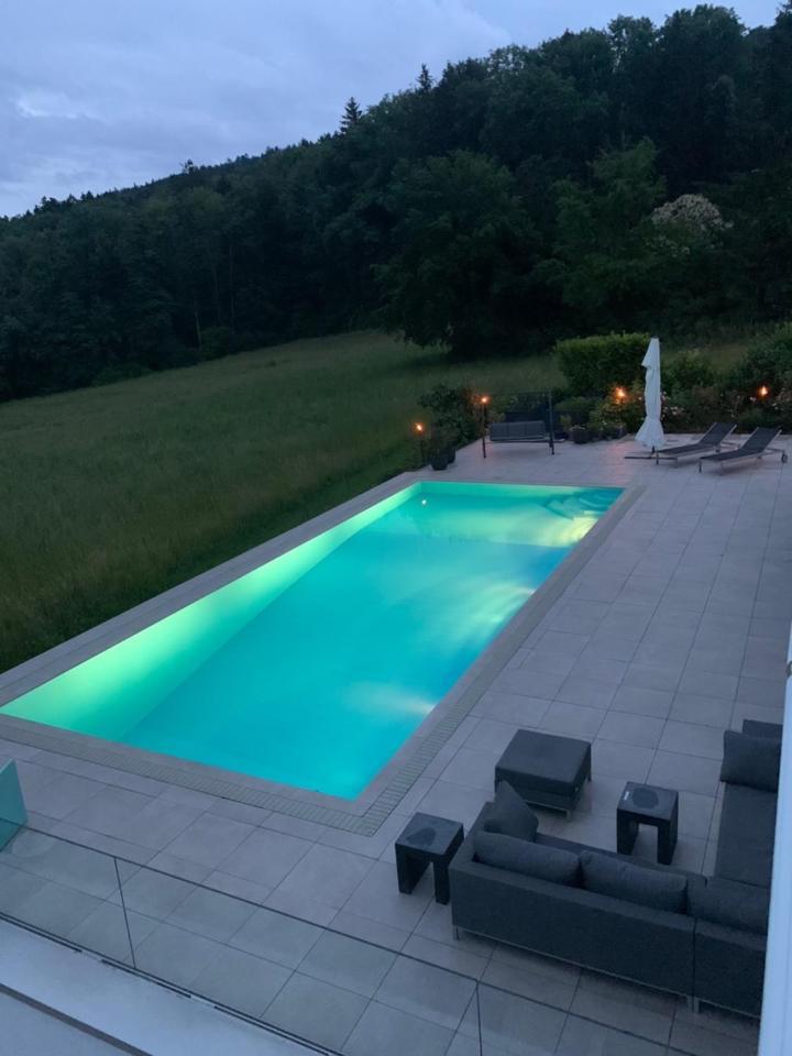 Homestay Deluxe Doppelzimmer Mit Pool Und Aussicht